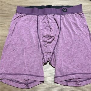 lululemon athletica Men’s Heathered Mauve Boxer Briefs